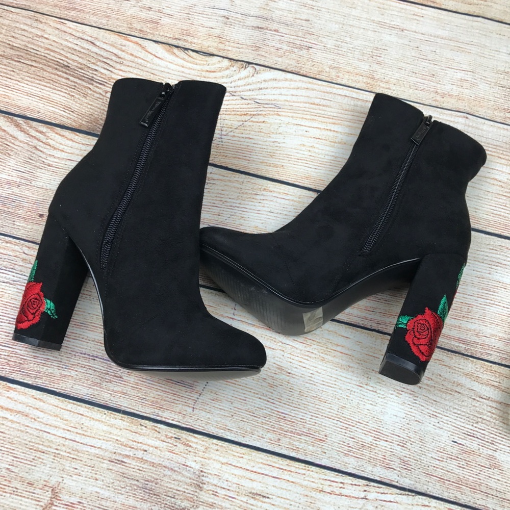 NIB Nature Breeze floral heel bootie boot